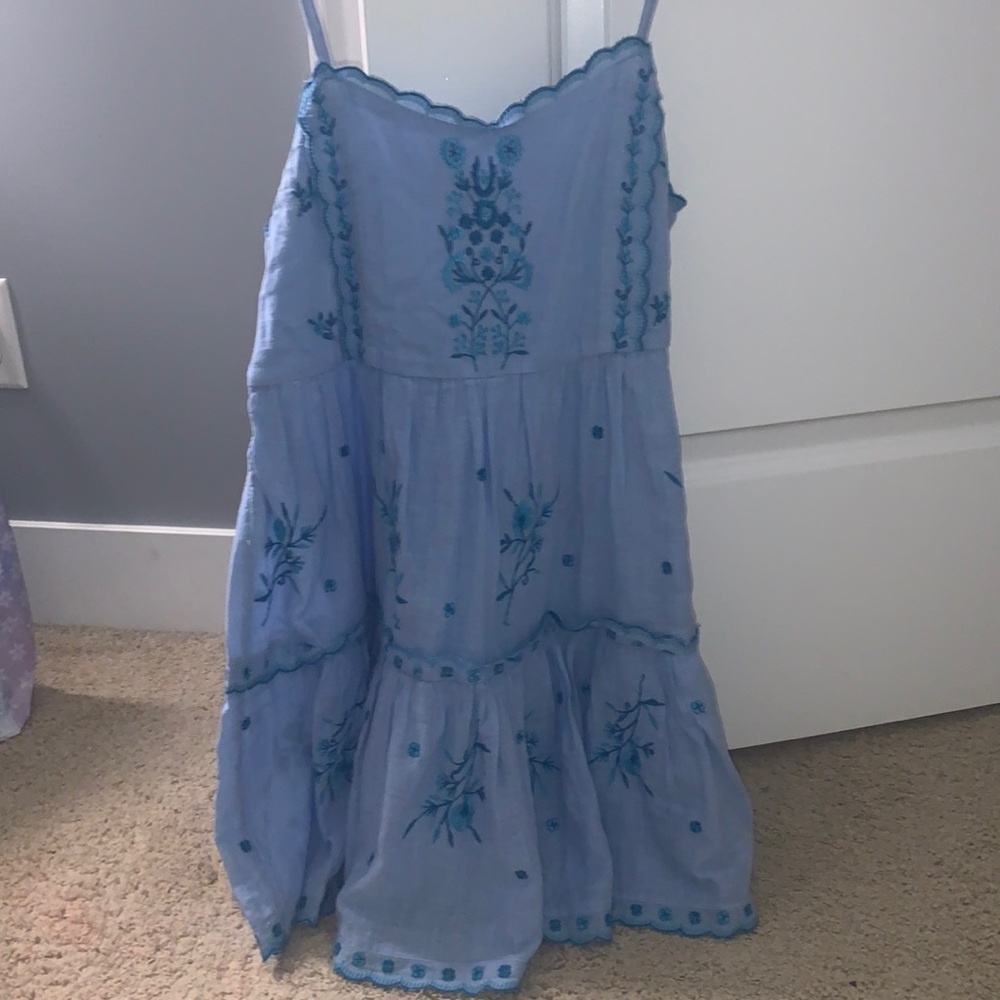 Short dress